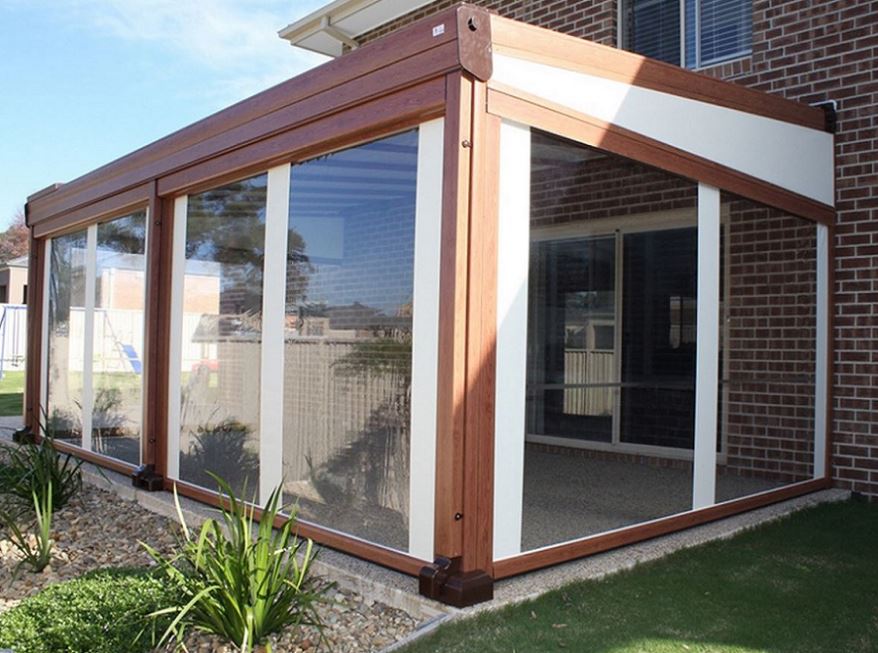 chiusure  laterali in pvc per pergolati e gazebo